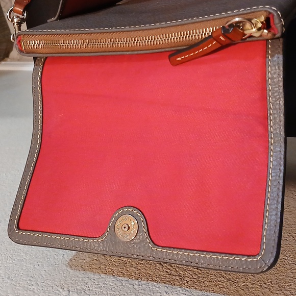 Dooney & Bourke Crossbody - Picture 4 of 16
